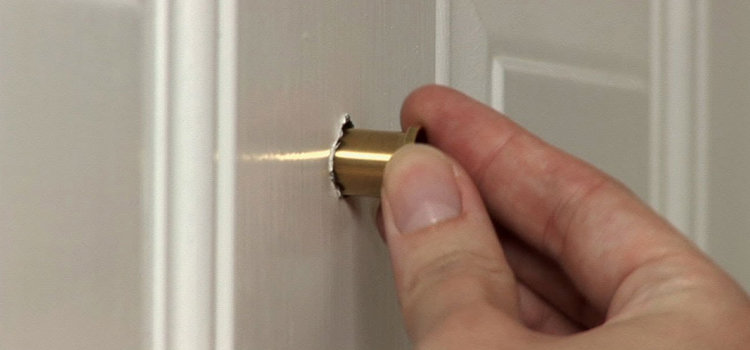 peephole door repair in Margate